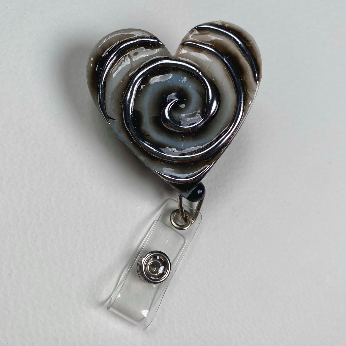Gothic Heart Badge Reel – Handmade Black Heart Swirl Stainless Steel Retractable ID Badge Holder, Alternative Resin Nurse Badge Reel