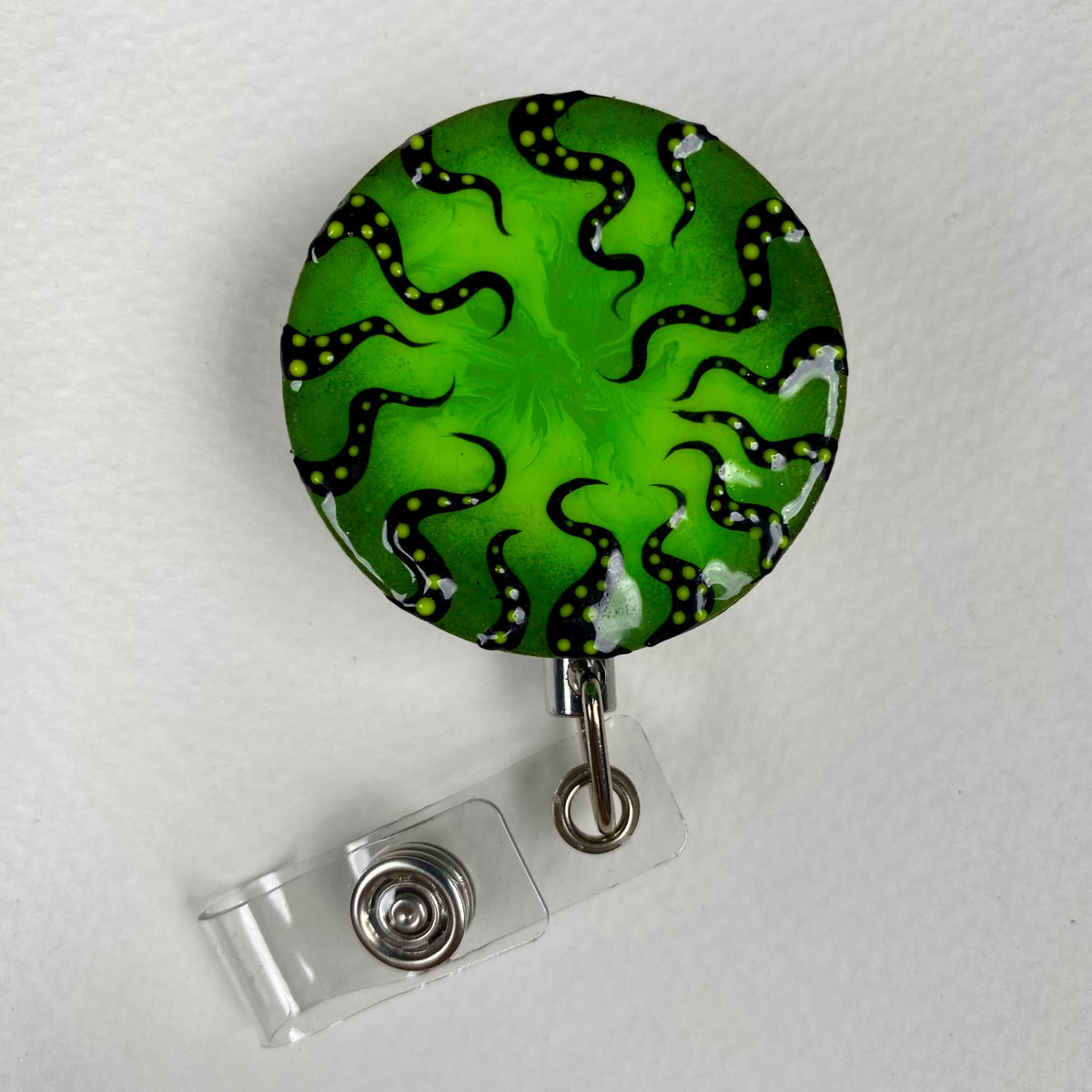 Green Octopus Badge Reel – Deep Sea Tentacles Stainless Steel Retractable ID Holder, Dark Ocean Handmade Resin Nurse Badge Reel