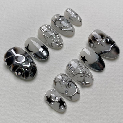 Moonhalo Silver Star Press On Nails, Cute Galaxy Fake Nails in White Chrome